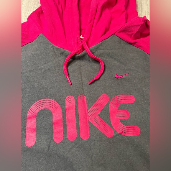 Nike Lightweight Training Pullover Hoodie - Picture 4 of 4